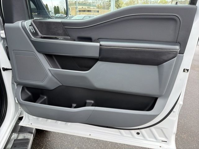 Used 2024 White Ford XLT image 11