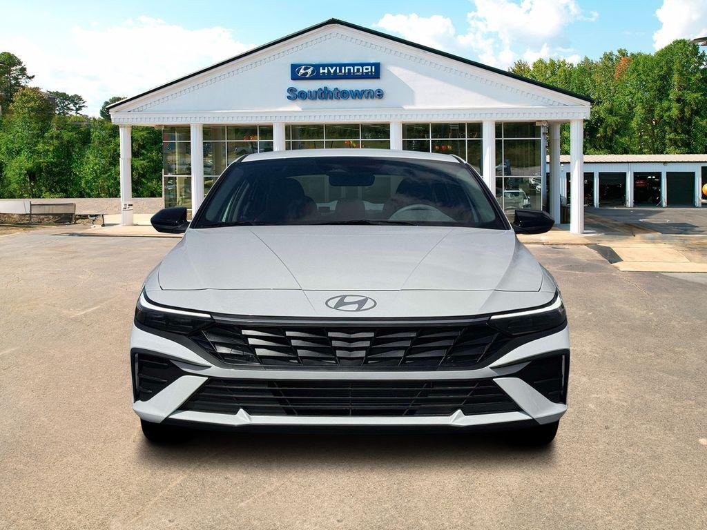 New 2026 White Hyundai SEL Sport Plus image 12