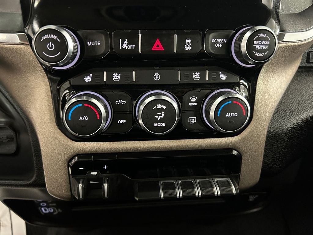 Used 2024 White Ram Laramie image 30