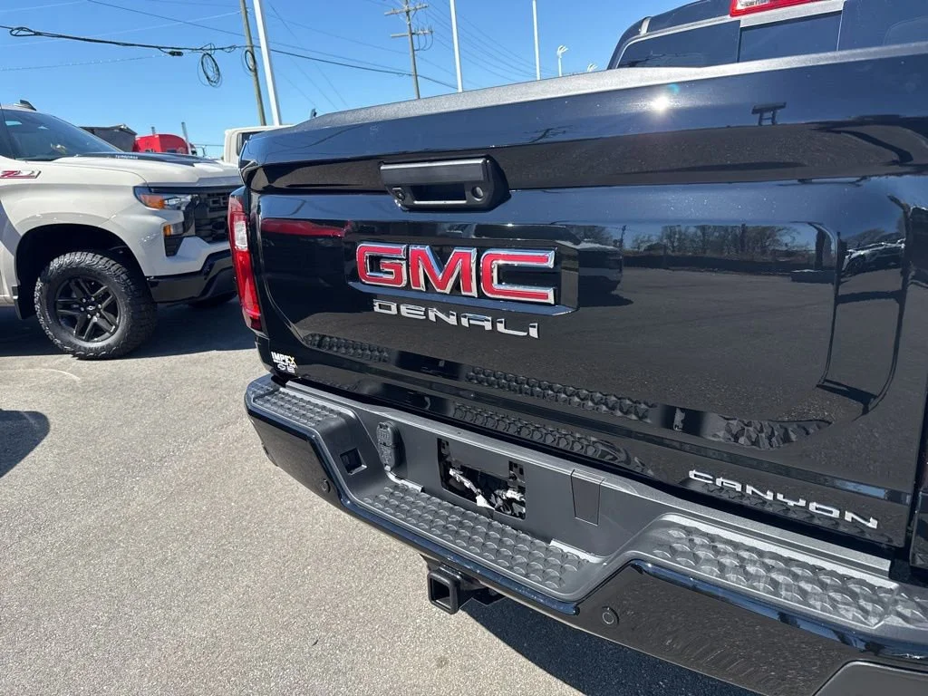New 2026 Onyx Black GMC Denali image 33