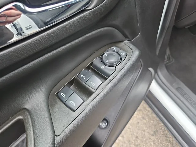 Used 2024 Summit White Chevrolet LT image 11