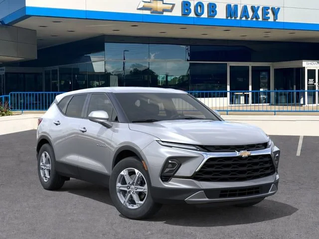 New 2026 Sterling Gray Metallic Chevrolet 2LT image 7