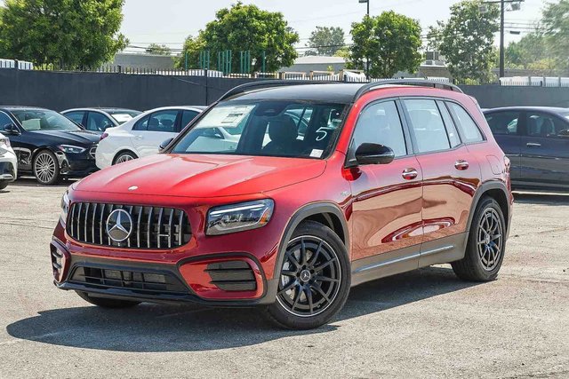 2026 Mercedes-Benz GLB AMG® GLB 35