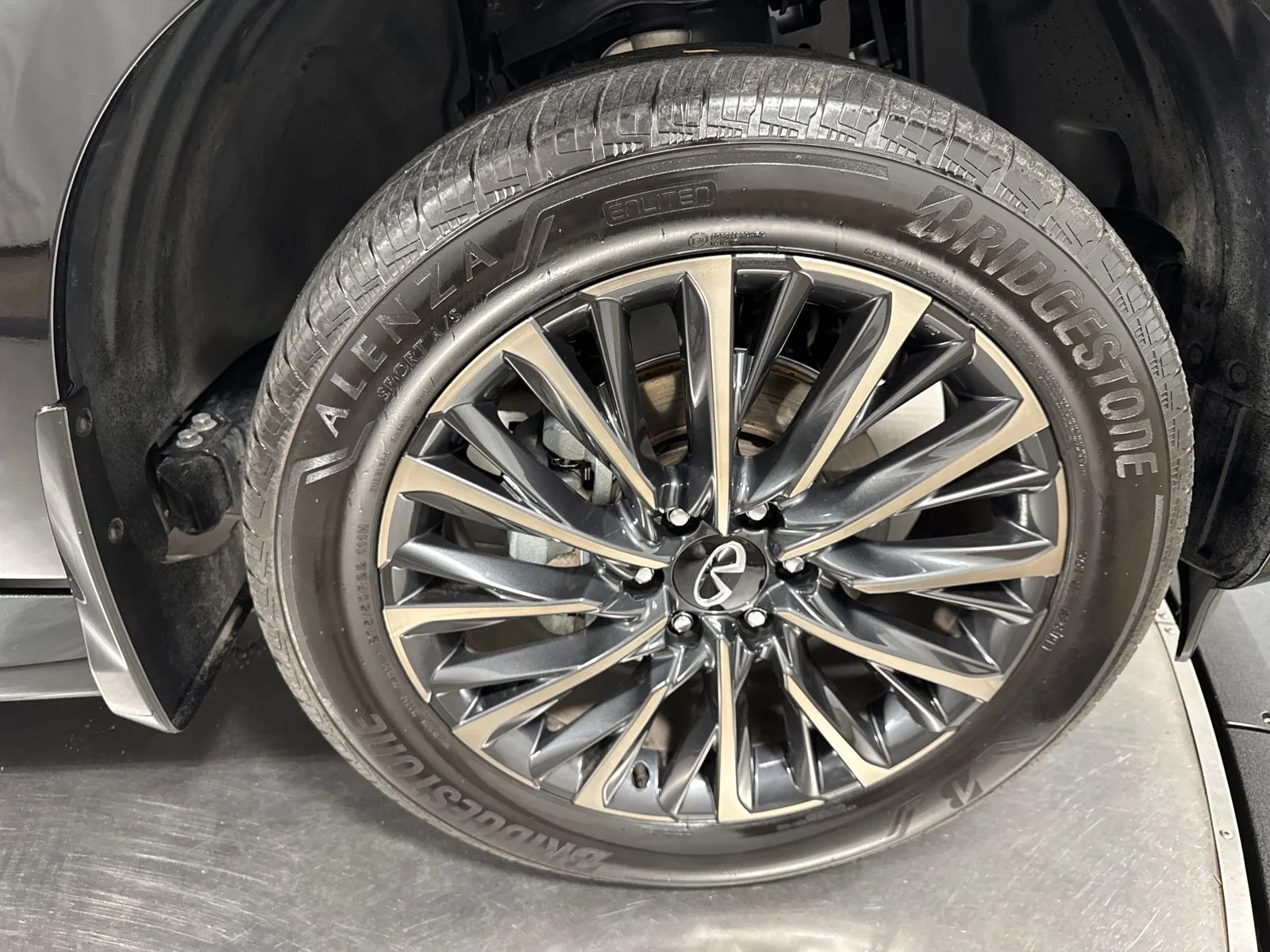 Certified Used 2026 Mineral INFINITI AUTOGRAPH image 14