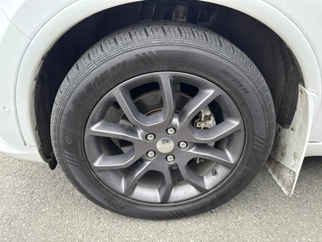 Used 2018 White Knuckle Clearcoat Dodge R/T image 5