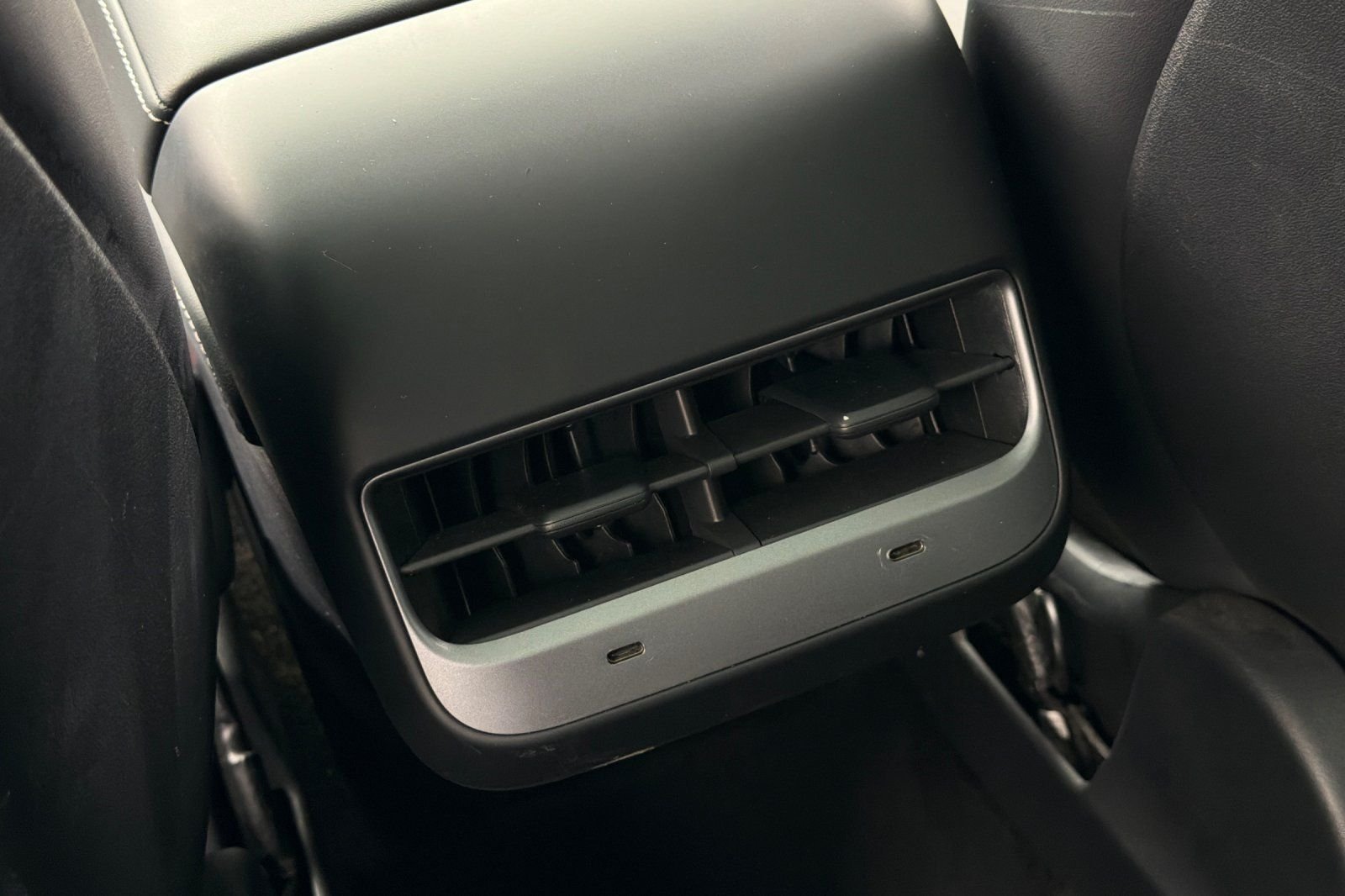 Used 2023 White Tesla Long Range image 29