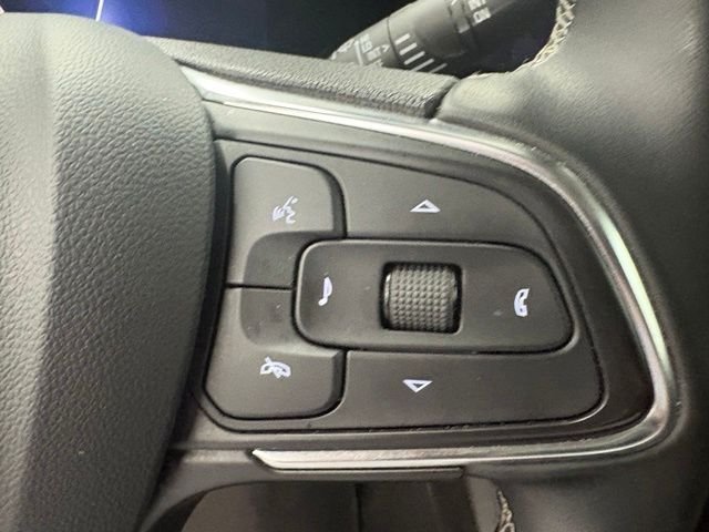 Used 2025 Black Buick Preferred image 18