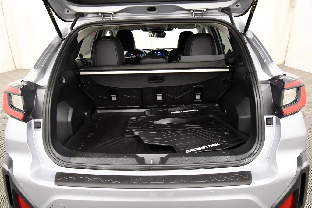 Used 2026 Silver Subaru Limited image 7