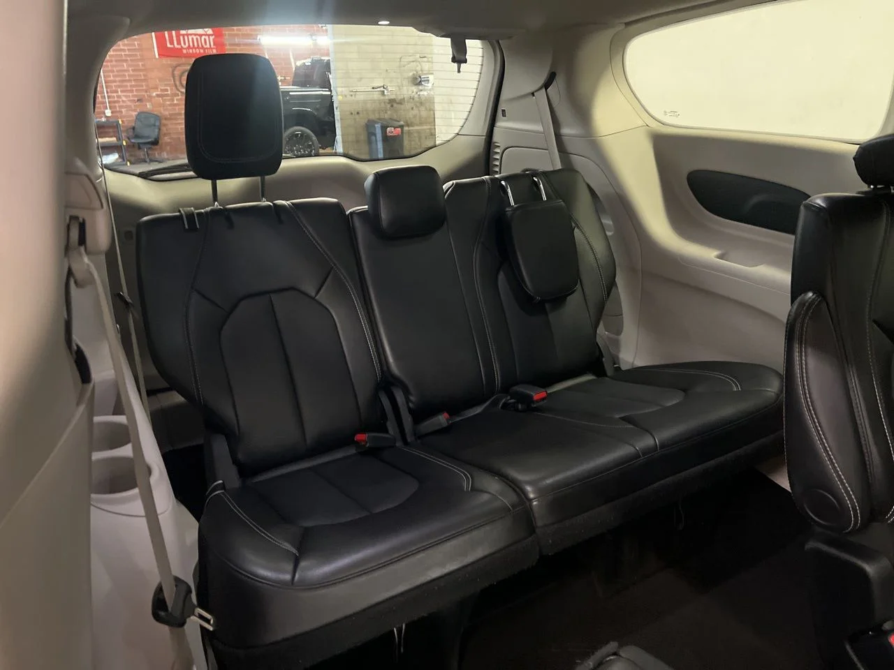 Used 2024 White Chrysler Touring L image 29