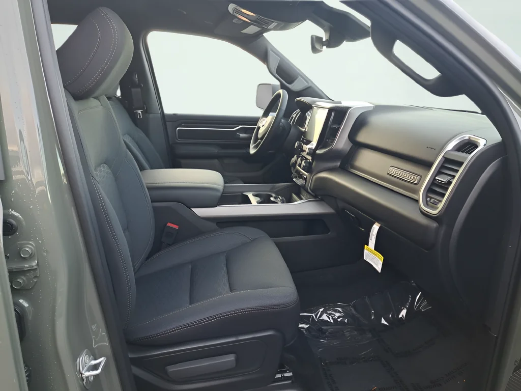 2026 RAM 1500 Big Horn/Lone Star - Photo 17