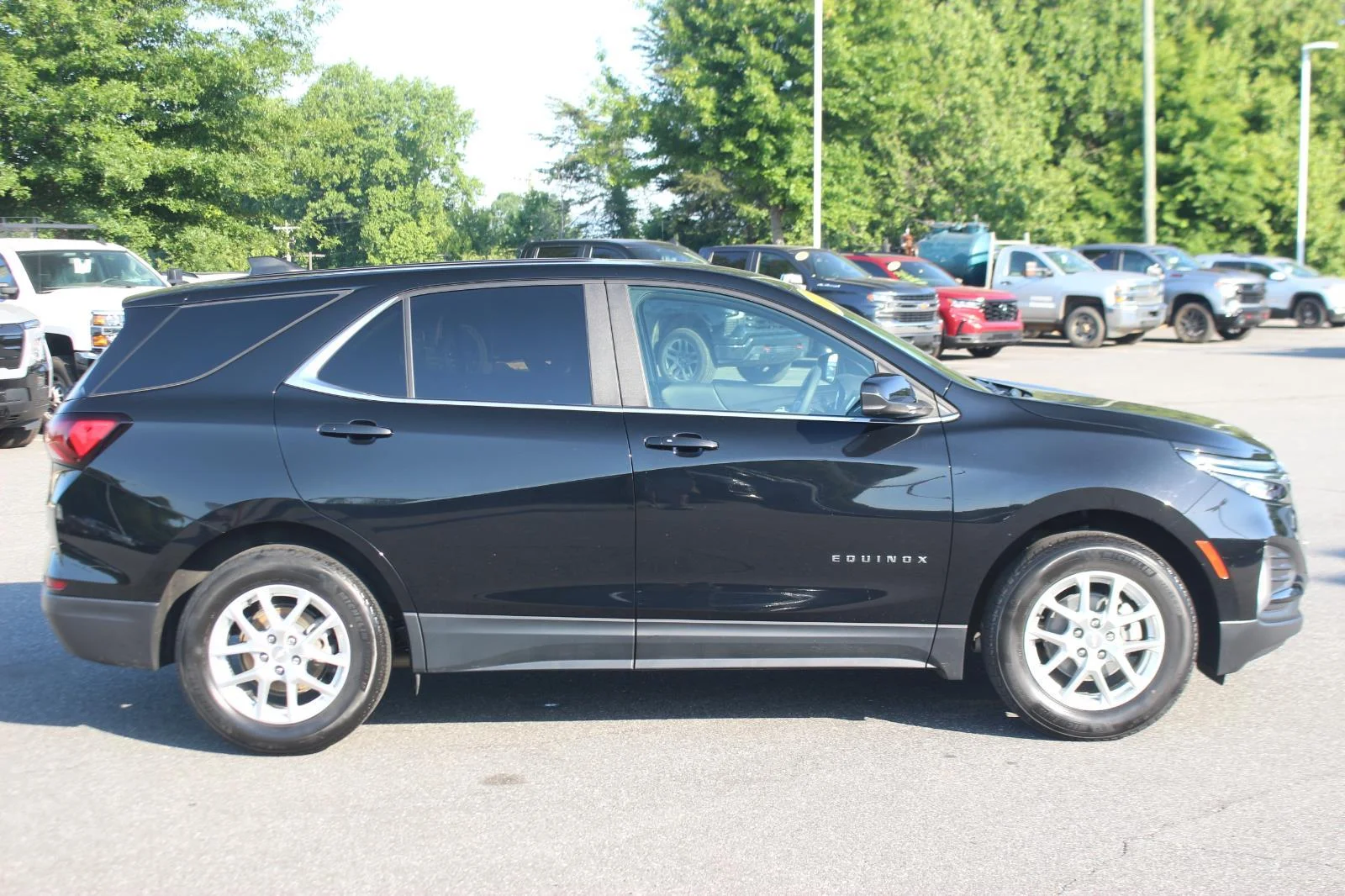 Used 2023 Mosaic Black Metallic Chevrolet LT image 8