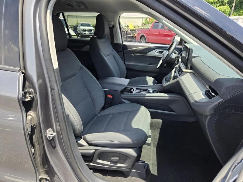 Used 2025 Gray Metallic FORD ACTIVE 4WD image 20