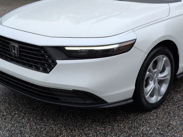 2023 Honda Accord LX - Photo 9