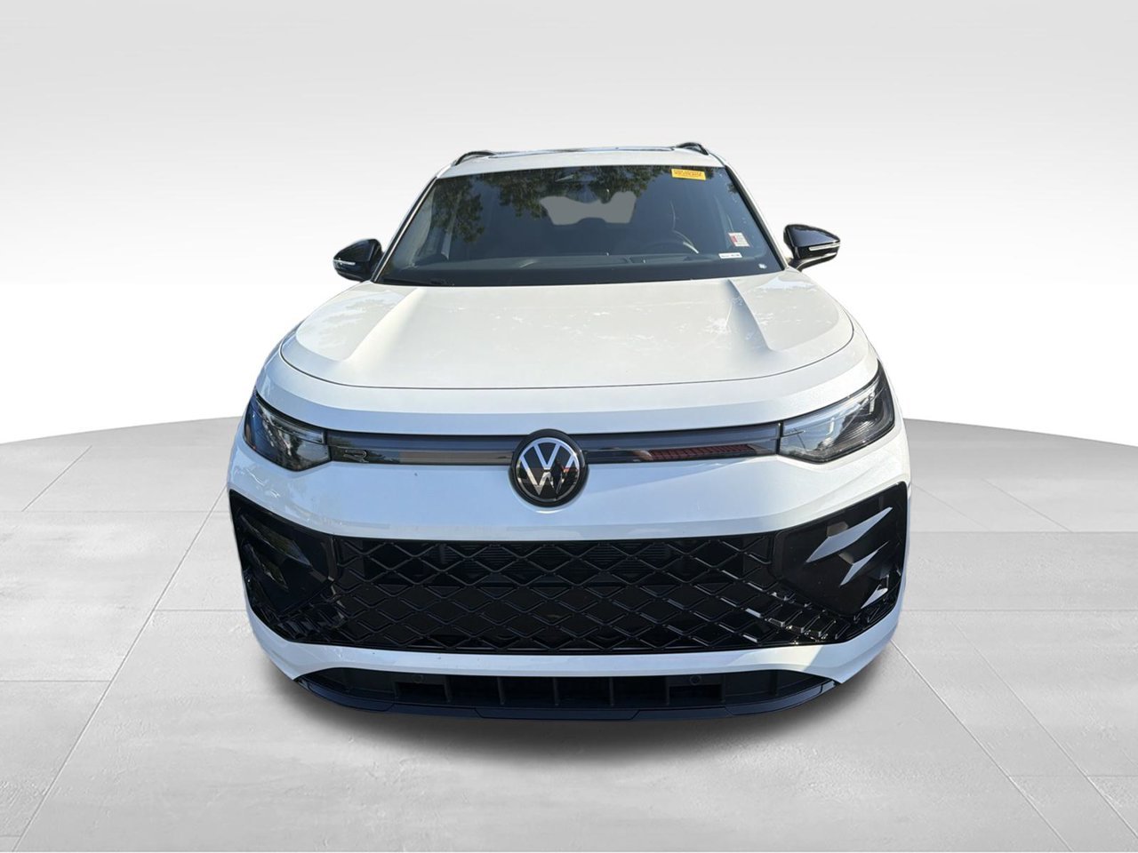 Used 2026 White Volkswagen 2.0T SE R-Line Black image 2