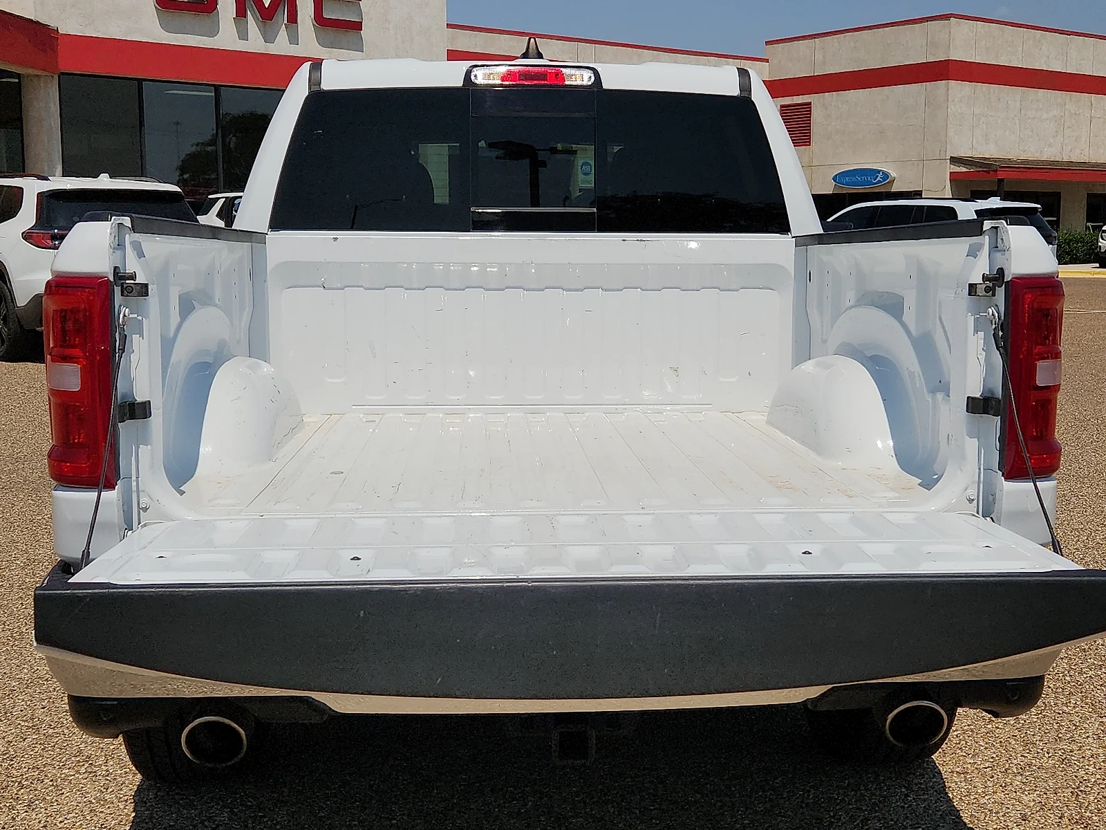 2025 RAM Ram 1500 Pickup Laramie - Photo 10