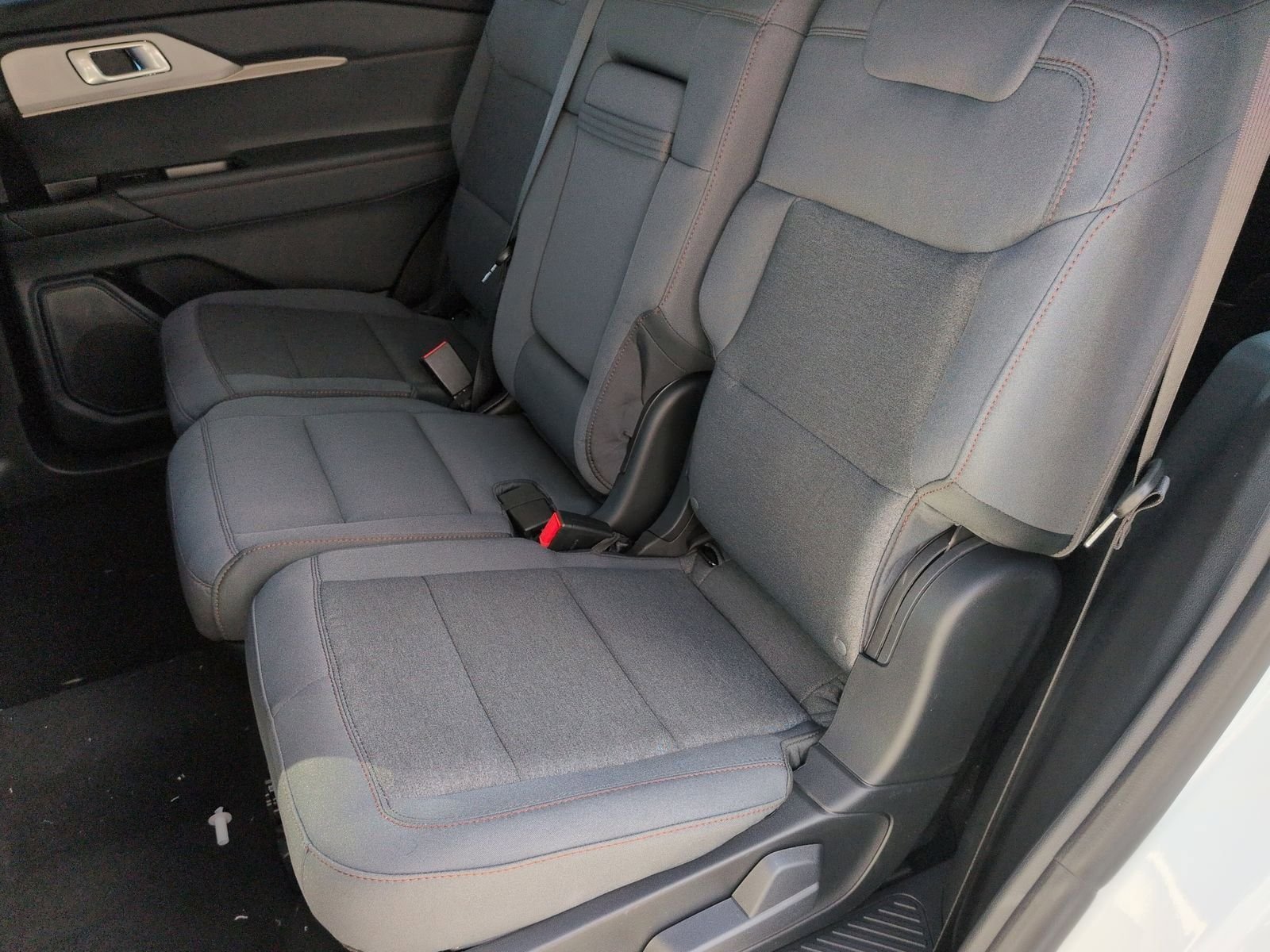 2026 Ford Explorer Active - Photo 20