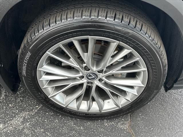 Used 2025 Black Lexus 350 Premium image 34
