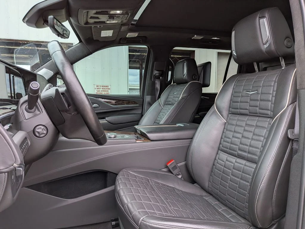 Used 2024 Black Cadillac Sport Platinum image 11