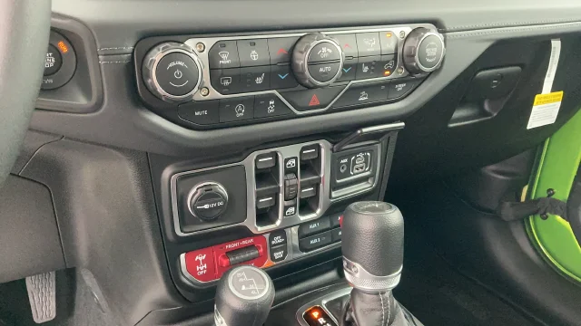 New 2026 Mojito Exterior Paint Jeep Rubicon image 17