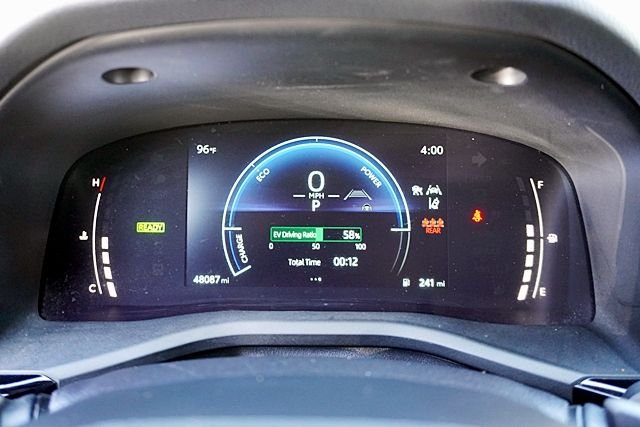 Used 2025 White Toyota SE image 31