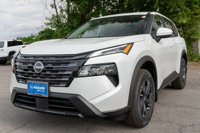 New 2026 White Nissan SV image 2