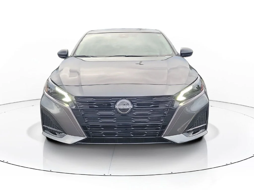New 2026 Gray Nissan 2.5 SV image 3