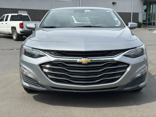 Used 2025 Gray Chevrolet LT image 15