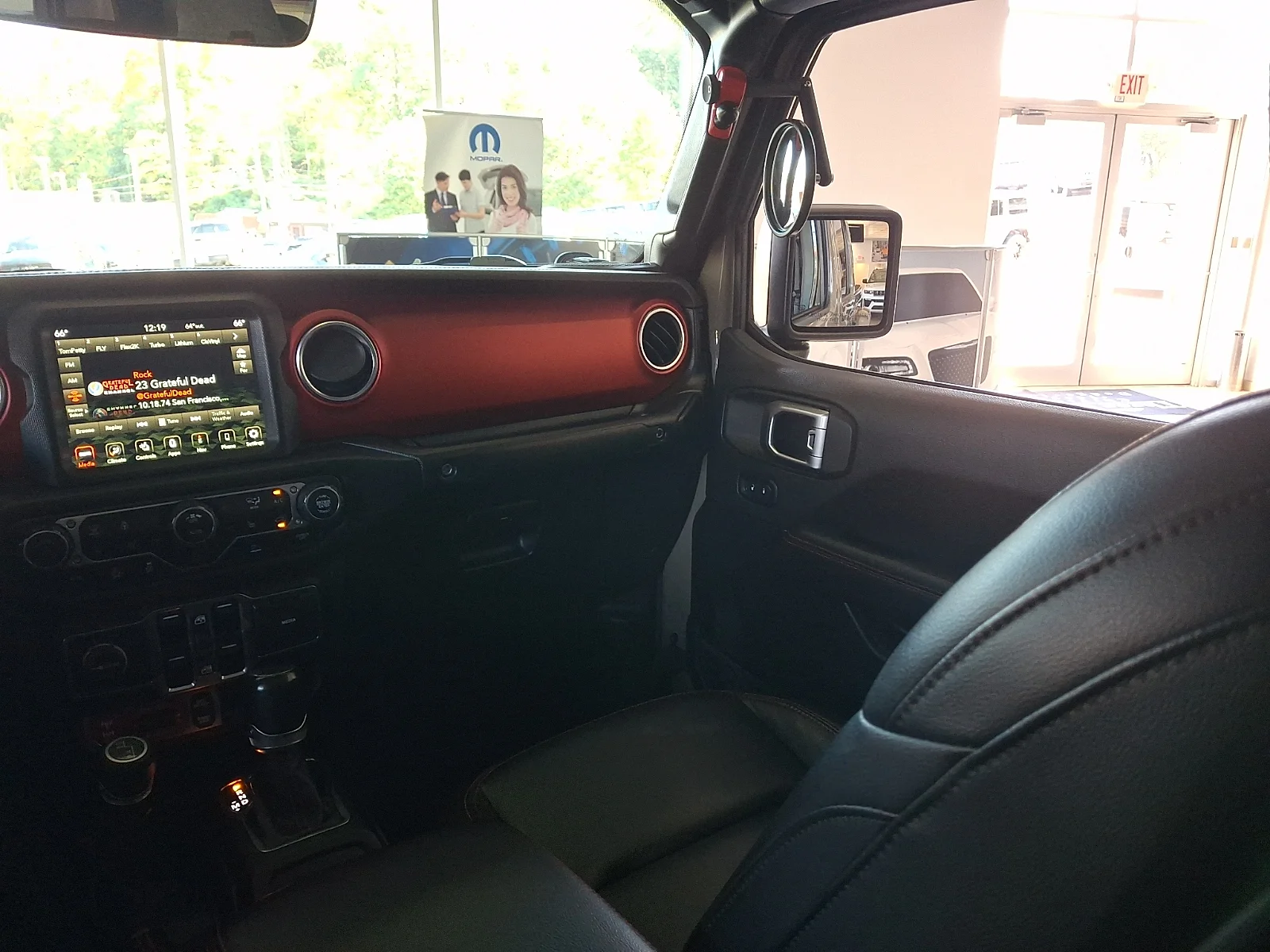 Used 2020 Green Jeep Rubicon image 16