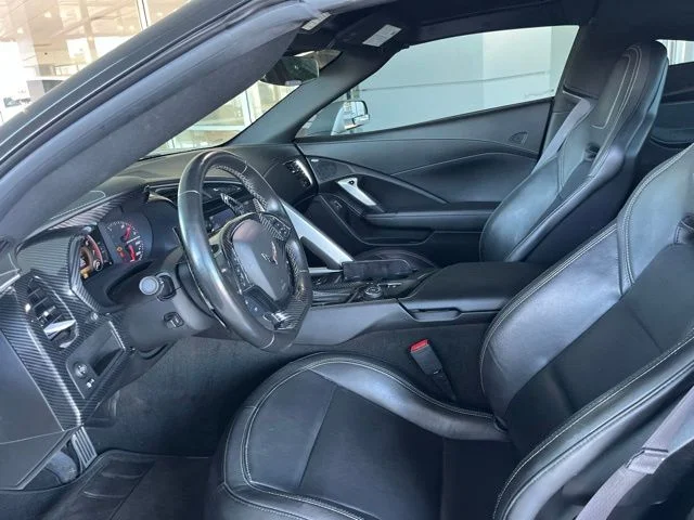 Used 2017 Silver Chevrolet Stingray image 6