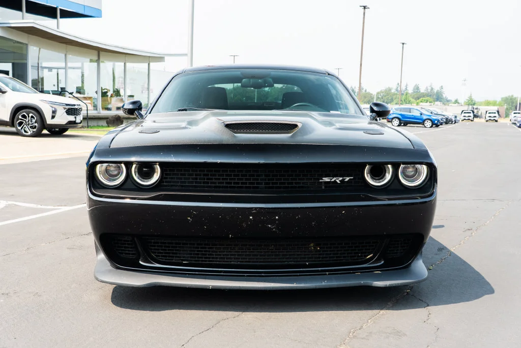 Used 2015 Pitch Black Clearcoat Dodge SRT Hellcat image 6