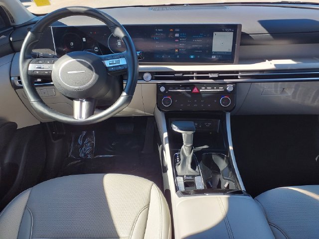 Used 2025 Blue Hyundai SEL Convenience image 11
