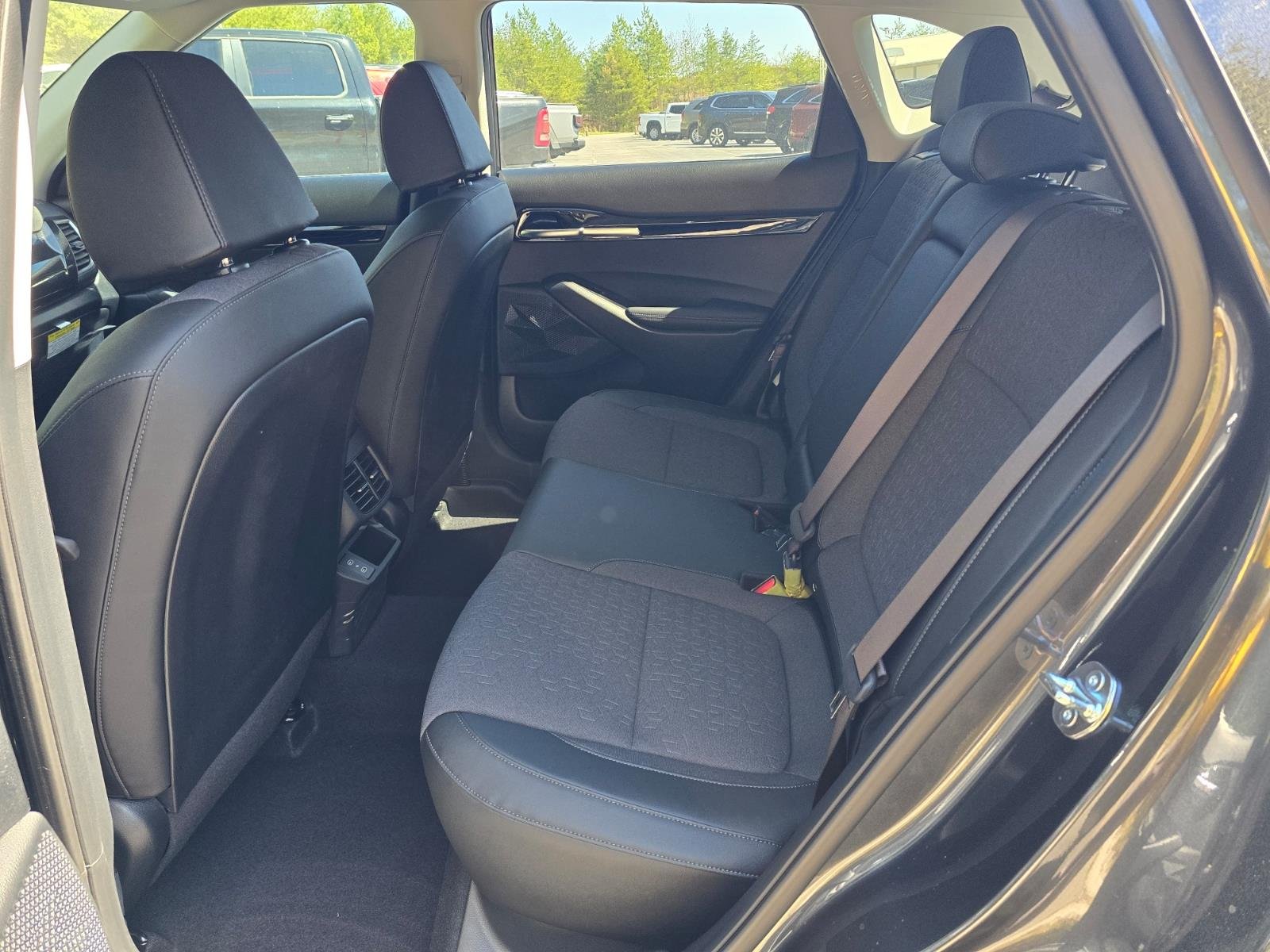 New 2026 Gravity Gray Kia S image 4