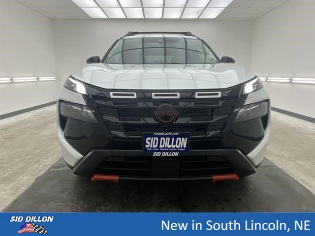 New 2026 Everest White Pearl Tricoat Nissan Rock Creek image 3