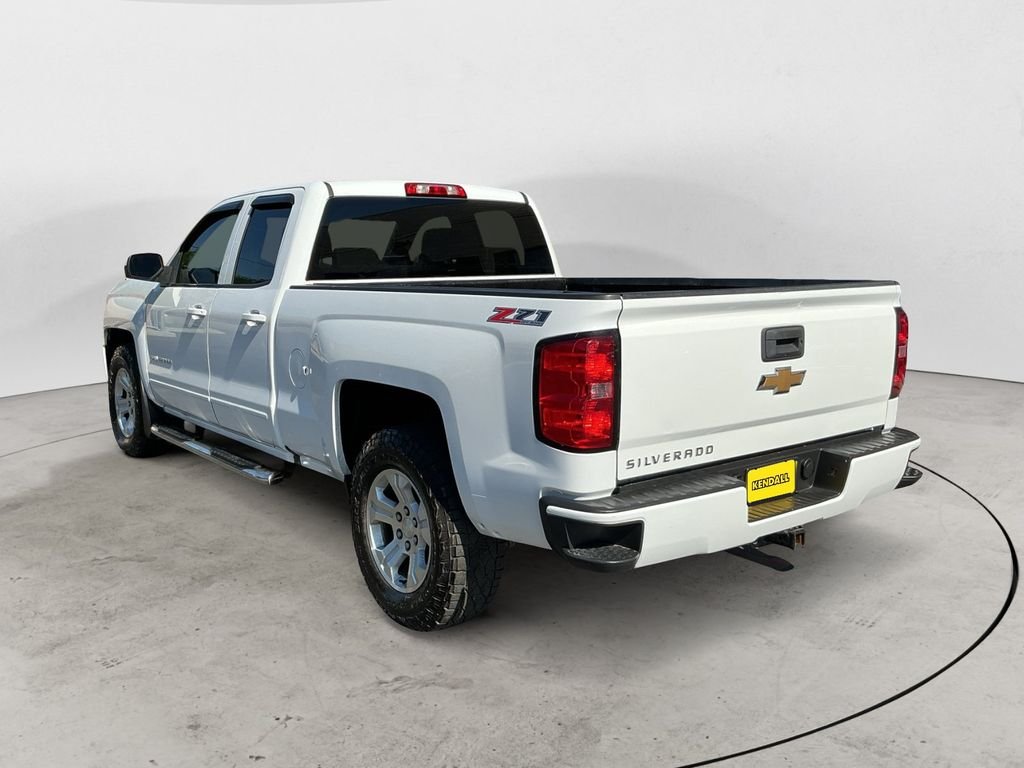 Used 2016 White Chevrolet LT image 7