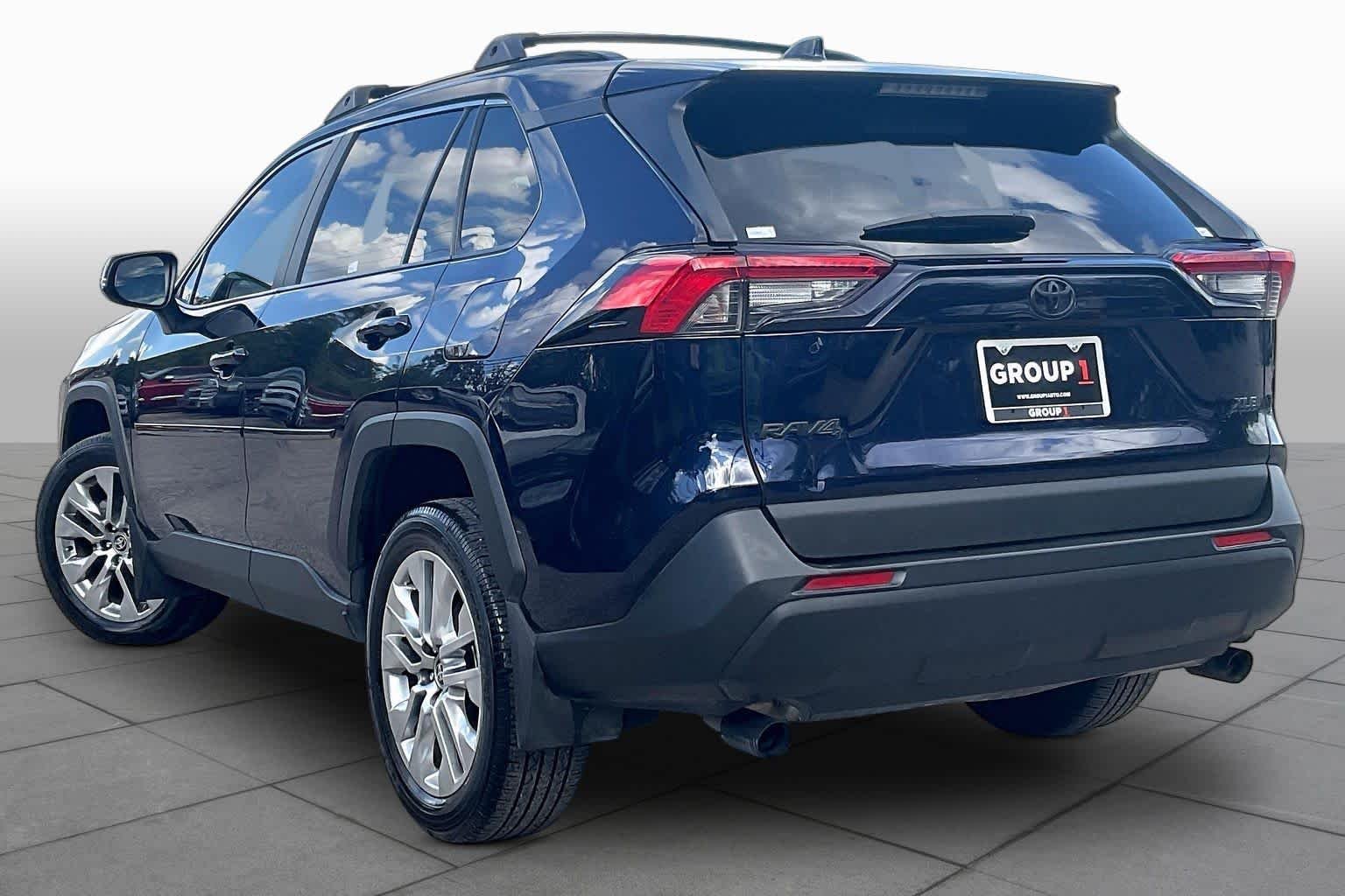 Used 2025 Blueprint Toyota XLE Premium image 12