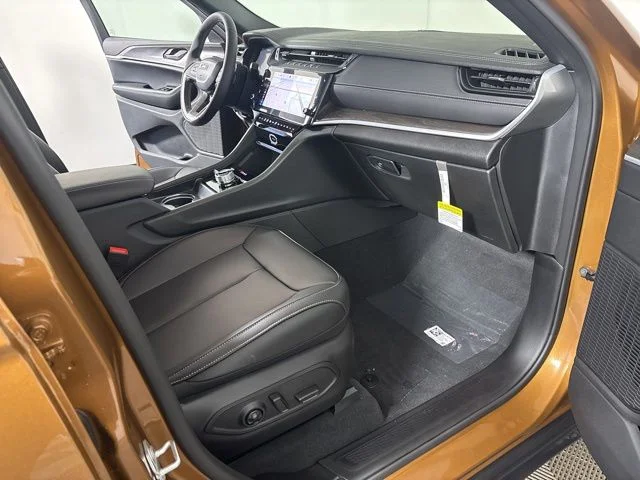 New 2026 Orange Jeep Limited image 28