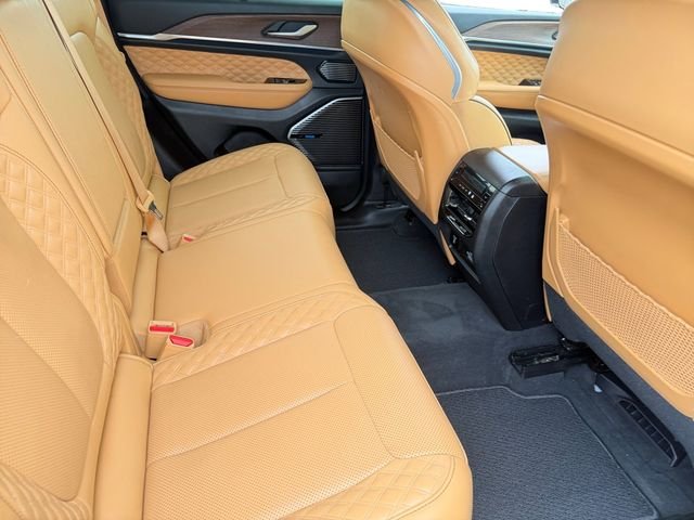 Used 2022 White Jeep Summit 4xe image 17