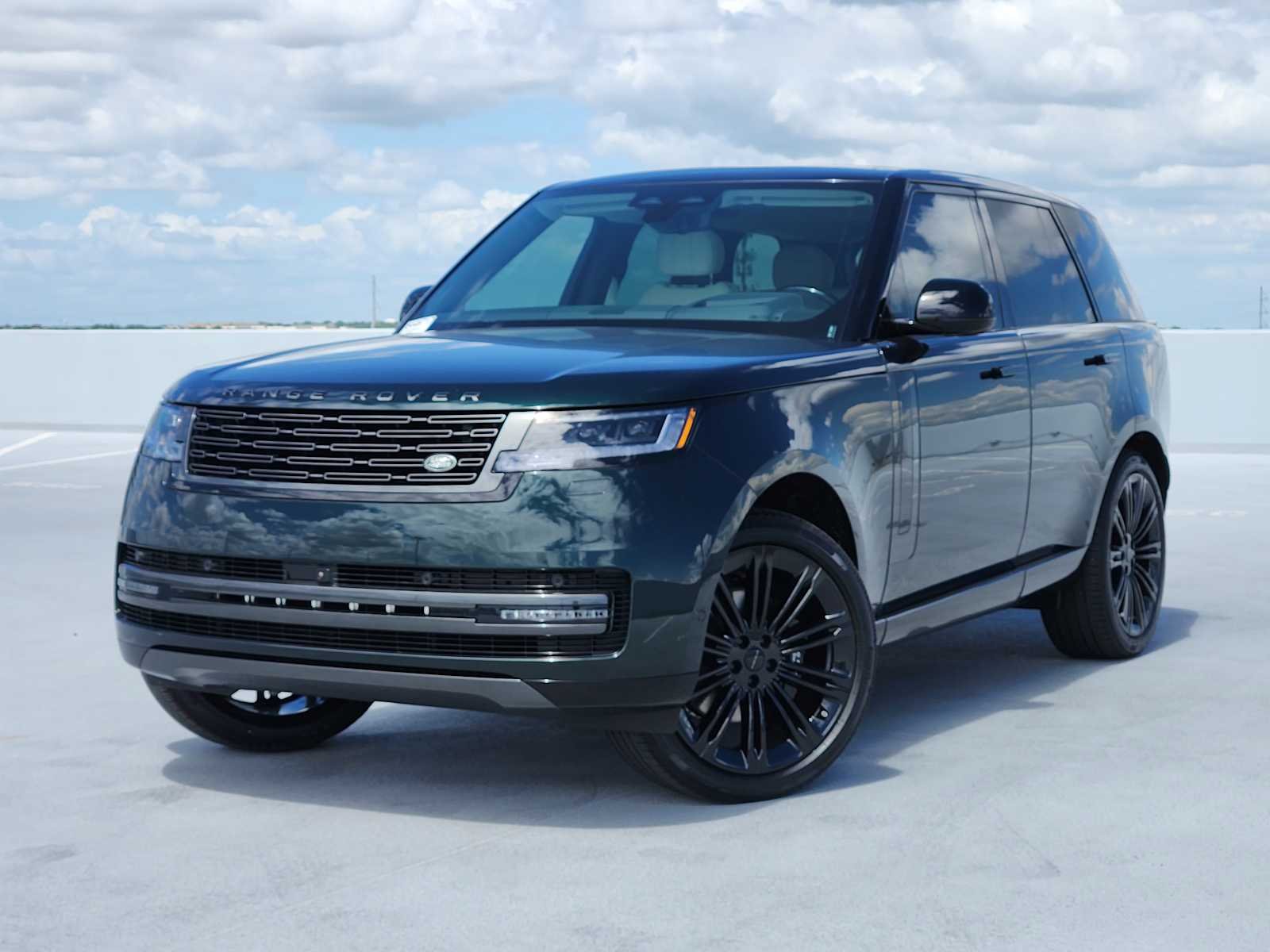 2026 LAND ROVER Range Rover SE