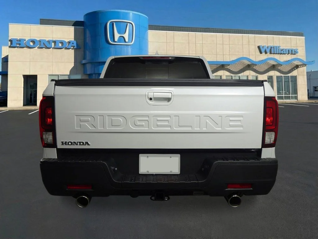 New 2026 PLATINUM WHITE PEARL Honda RTL image 4