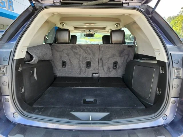 Used 2013 Atlantis Blue Metallic Chevrolet LTZ image 19