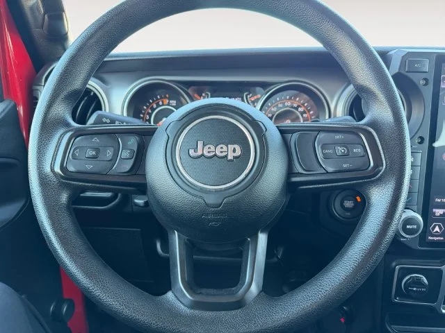 Used 2021 Red Jeep Unlimited Willys image 13