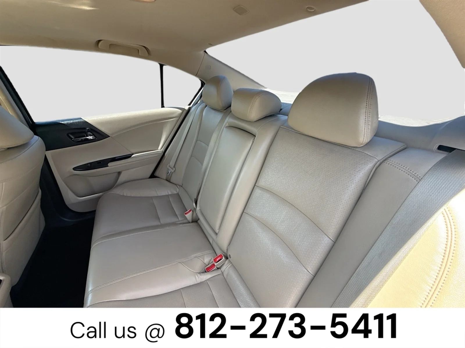 Used 2017 White Honda Touring image 25