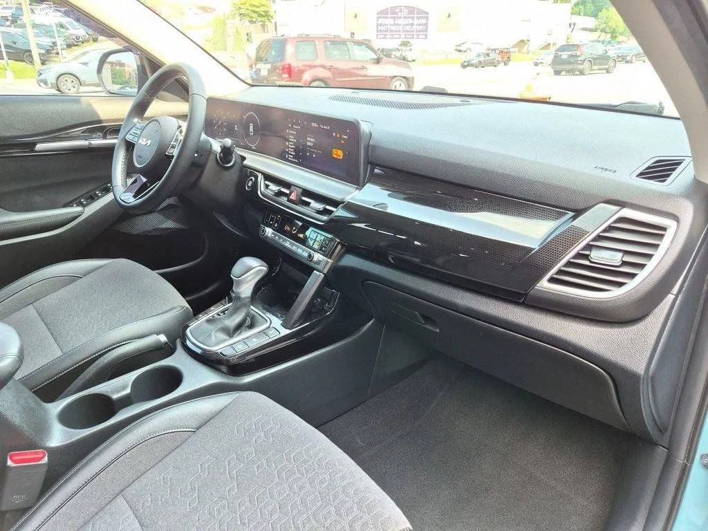 Used 2024 Blue Kia S image 24