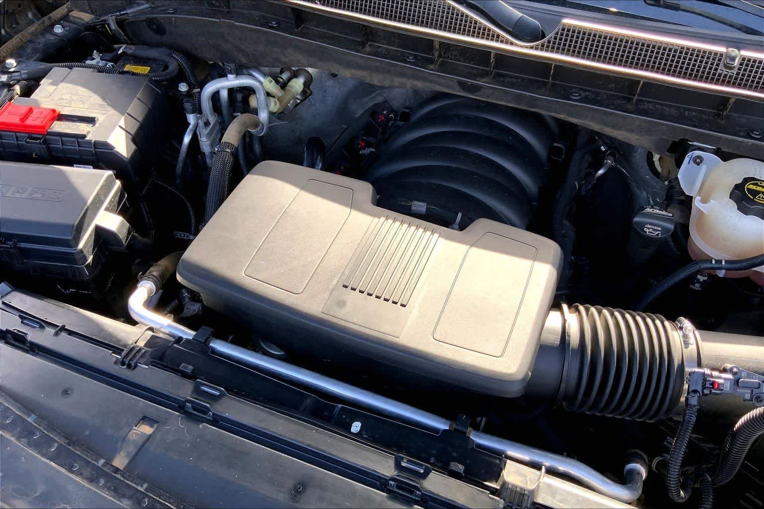 Used 2024 Black Chevrolet Z71 image 32
