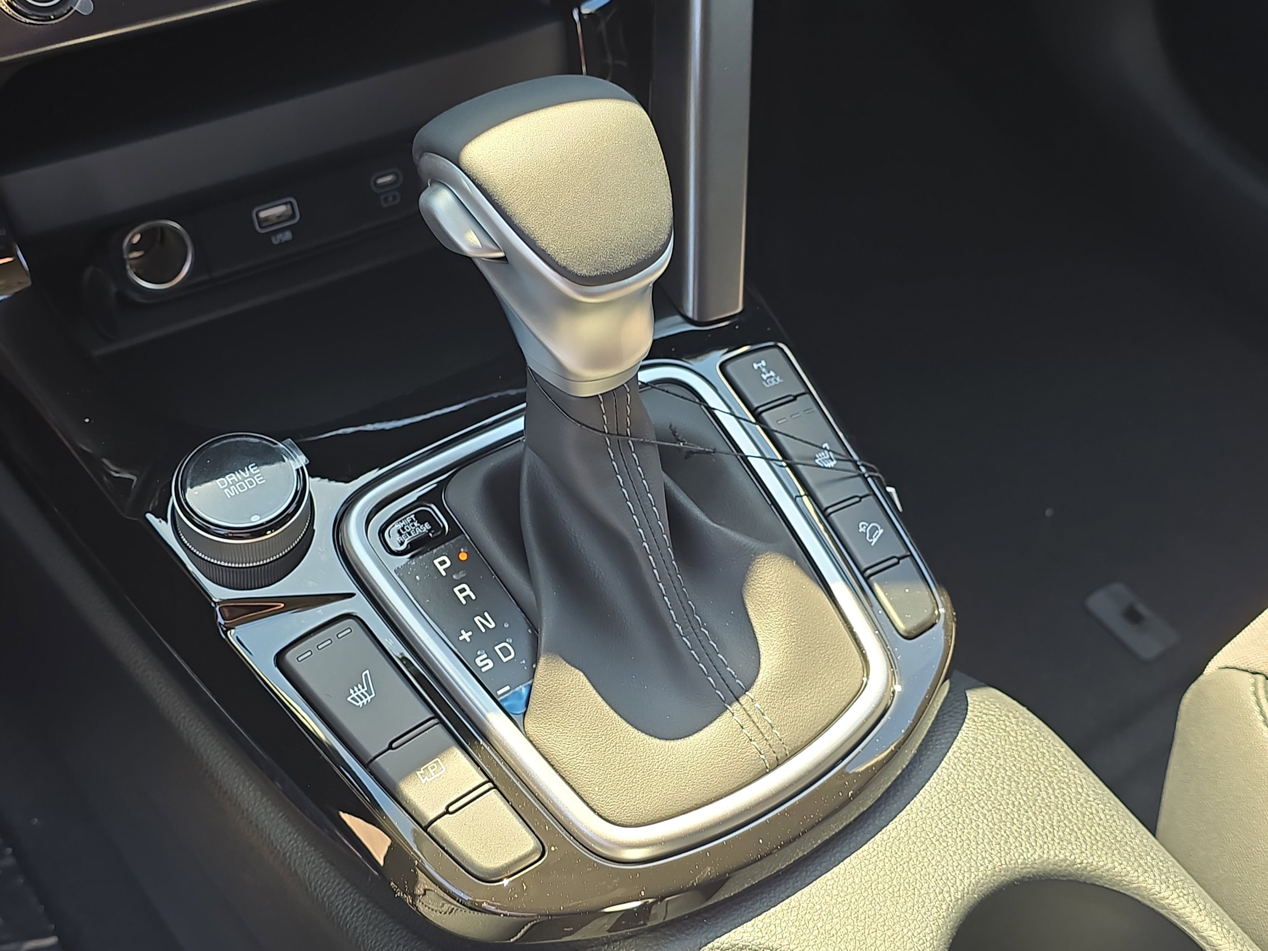 New 2026 Gravity Gray Kia S image 24