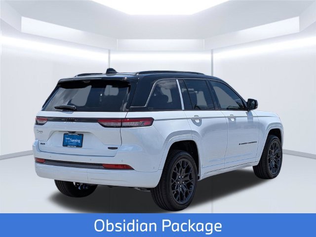 New 2026 Bright White Clear-Coat Exterior Paint Jeep Summit image 6