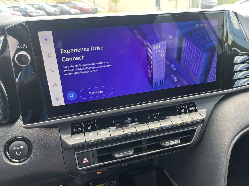 2025 Toyota Camry XSE - Photo 23