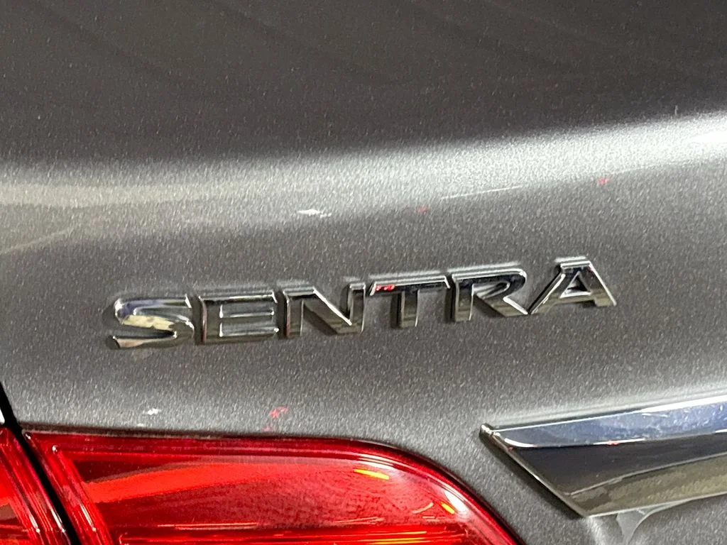 Used 2018 Gray Nissan SV image 23
