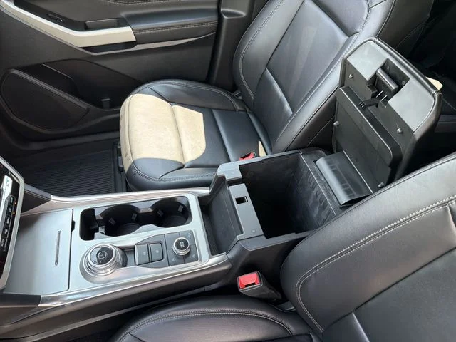 Used 2023 Gray Ford XLT image 23