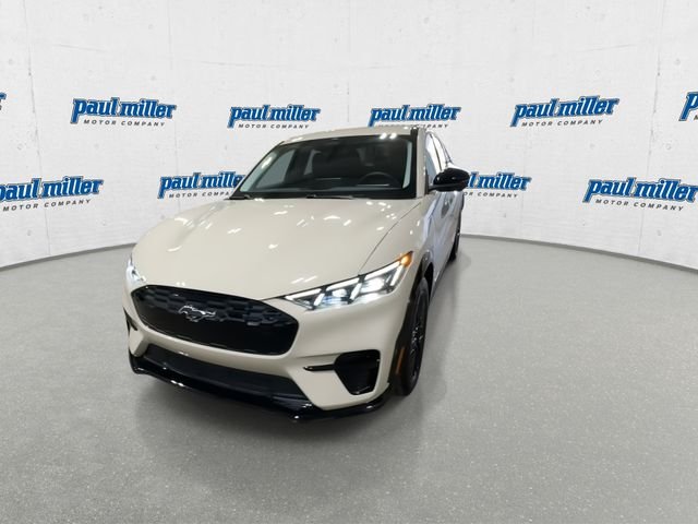 New 2026 Beige Ford Premium image 4